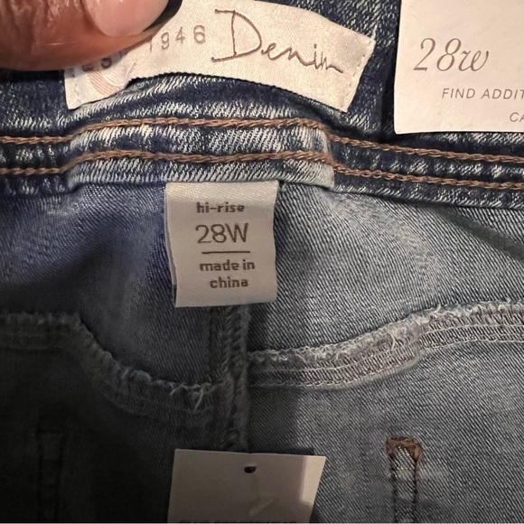 CATO Vintage Plus Size Skinny Jeans - Picture 4 of 5